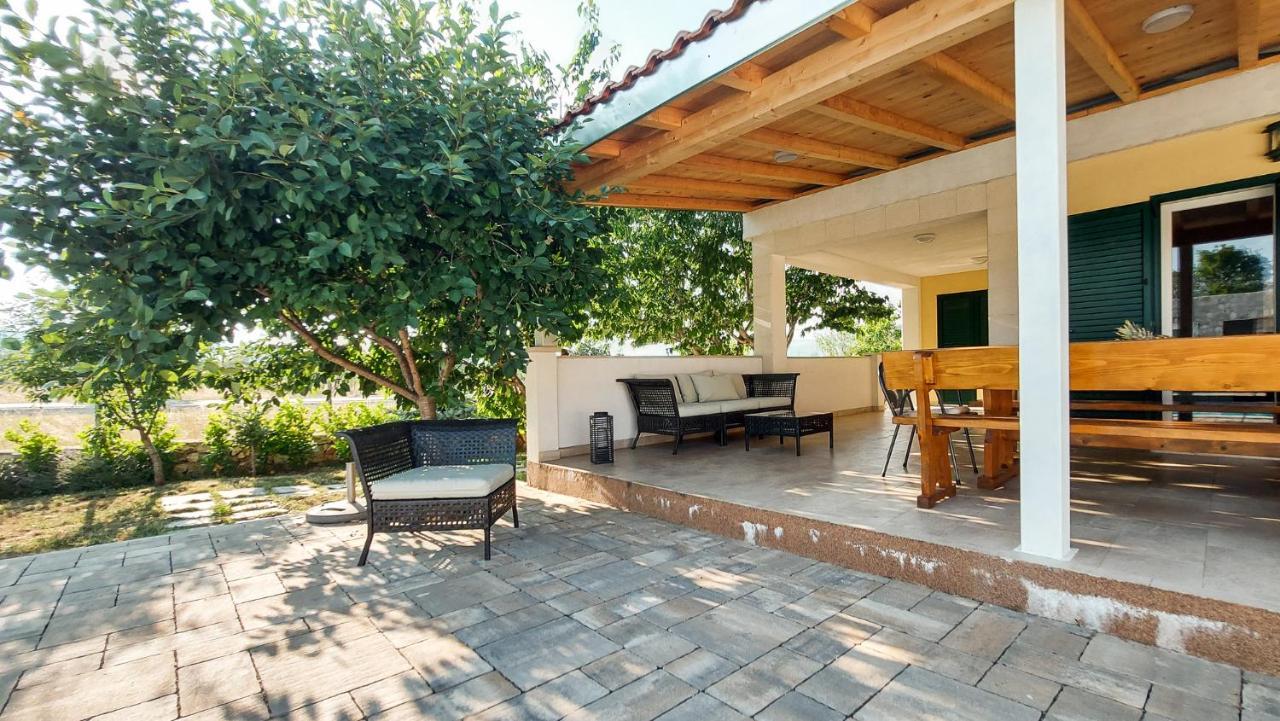 Villa Legacy Krusvar المظهر الخارجي الصورة