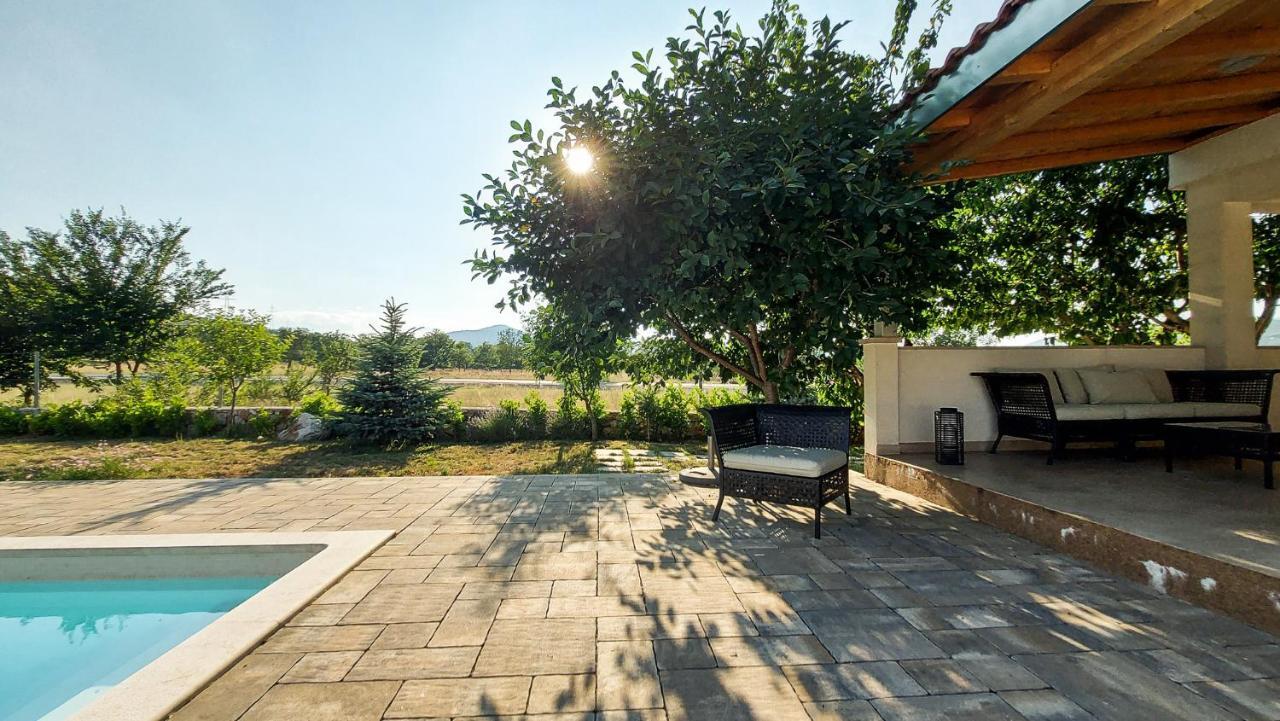 Villa Legacy Krusvar المظهر الخارجي الصورة